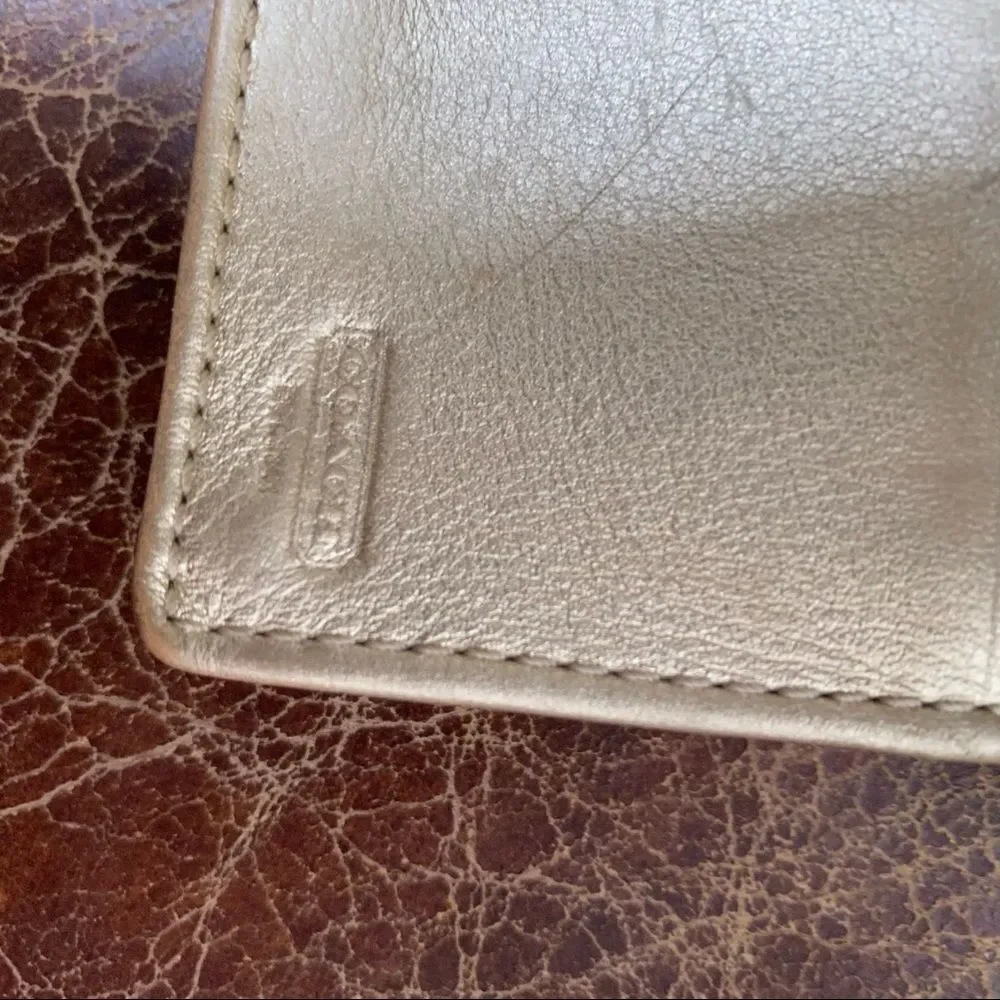 Coach good used